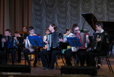 "А и Б" встречает гостей